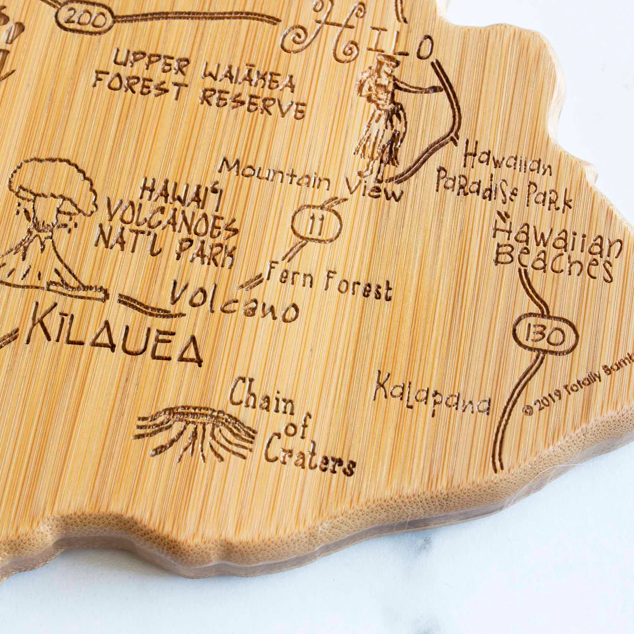 Totally Bamboo Destination Hawaii Cutting & Serving Board - Home Gadgets