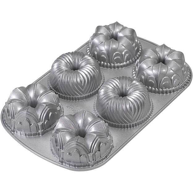 Nordic Ware Garland Bundt Pan - Home Gadgets