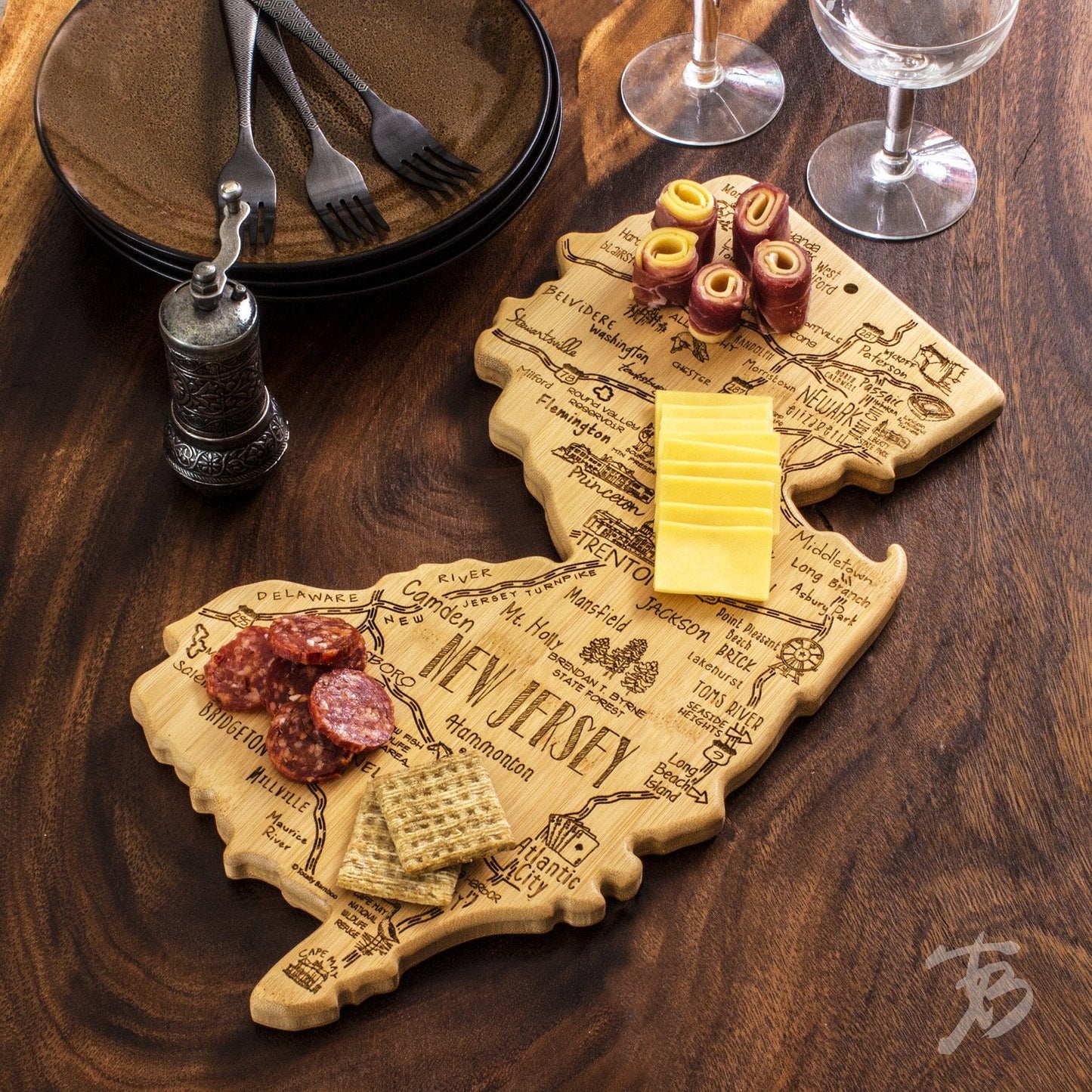 Totally Bamboo New Jersey Cutting and Serving Board