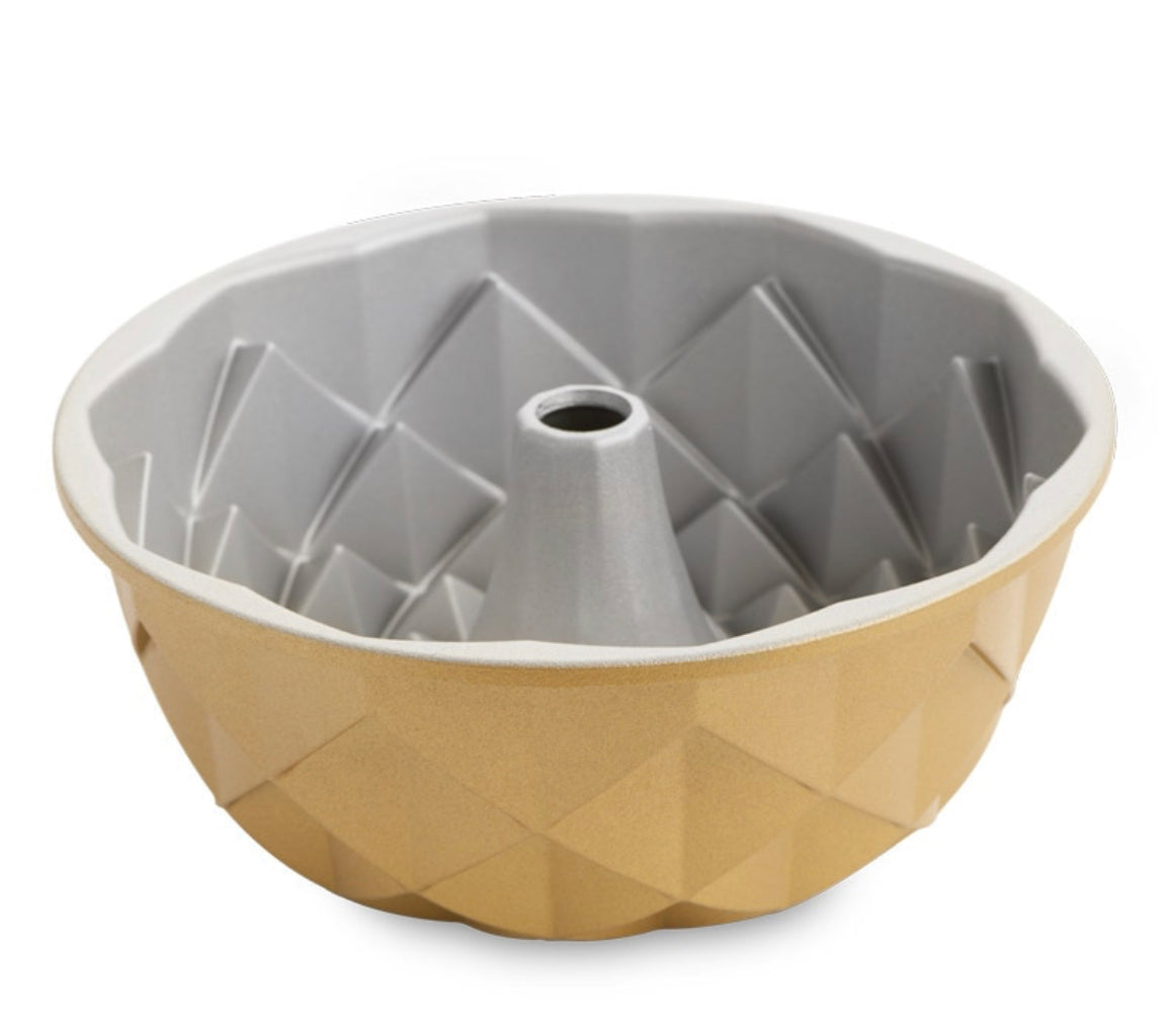 Nordic Ware Jubilee Bundt Pan - Home Gadgets