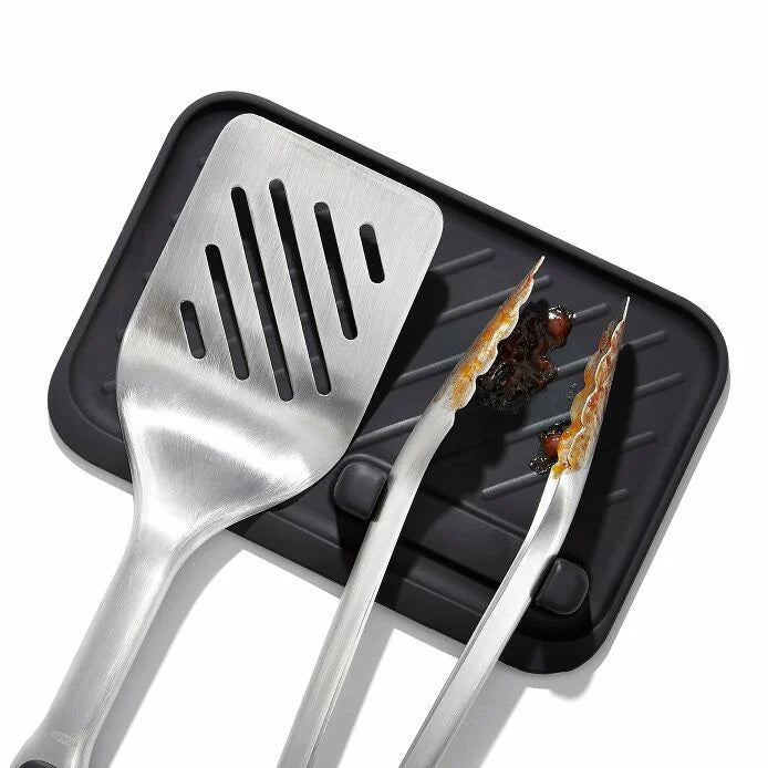 OXO Good Grips Grilling Turner & Thong Set