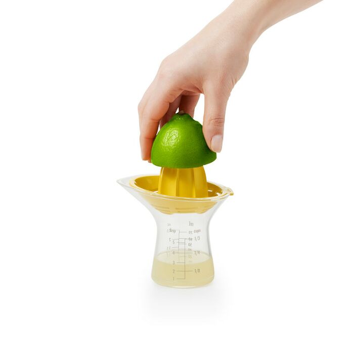 OXO Good Grips Citrus Juicer