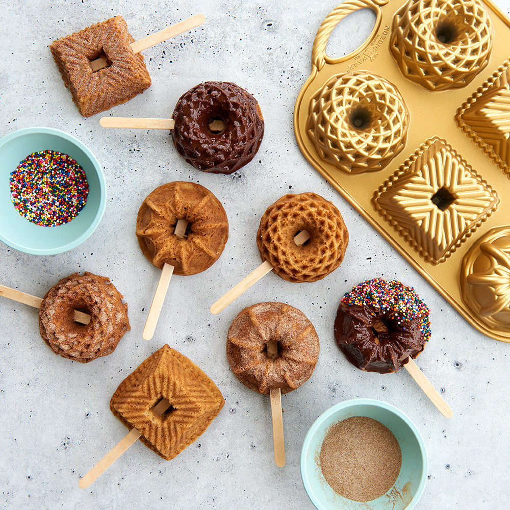 Nordic Ware Geo Bundtlette Pan