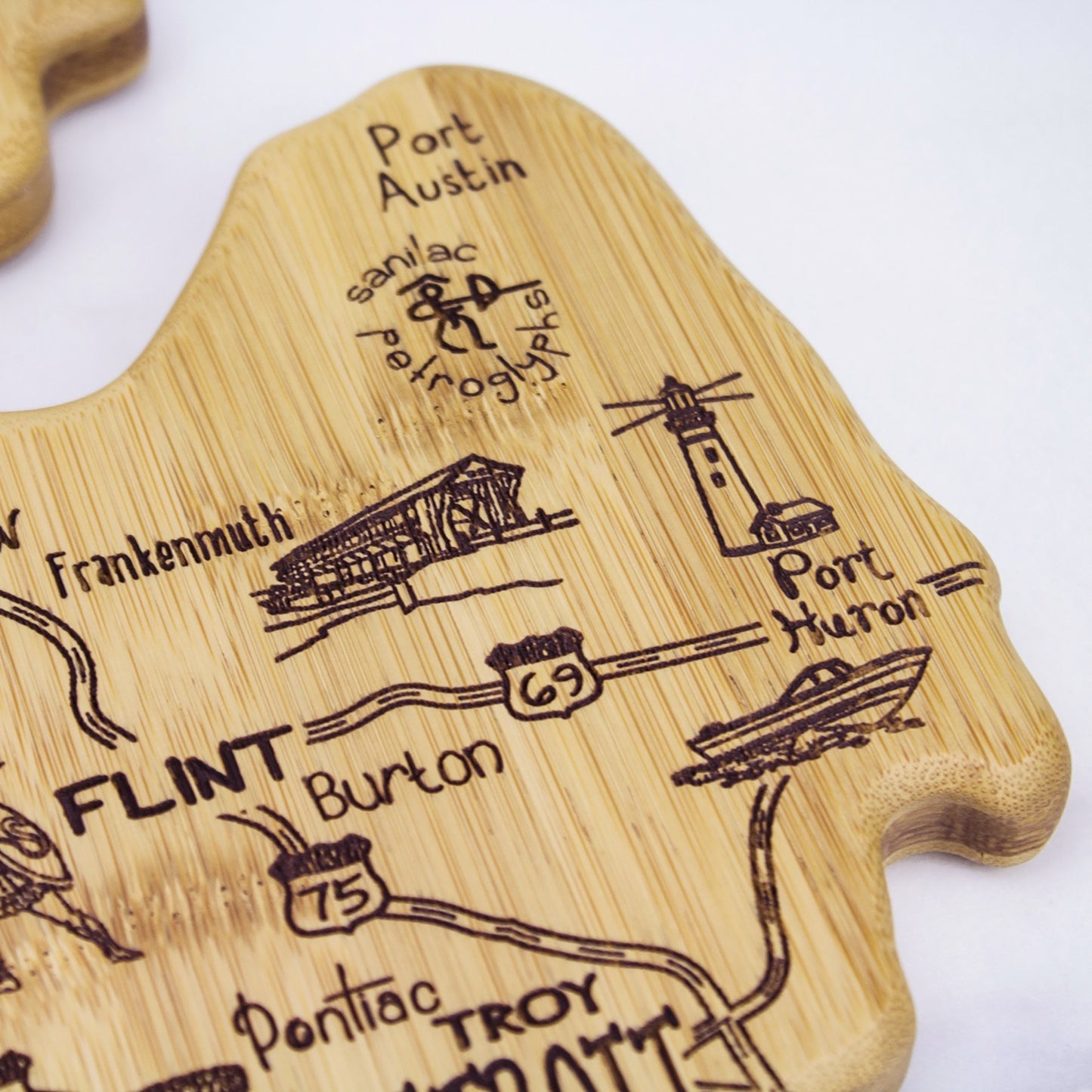 Totally Bamboo Destination Michigan Mitten shaped Cutting Board - Home Gadgets